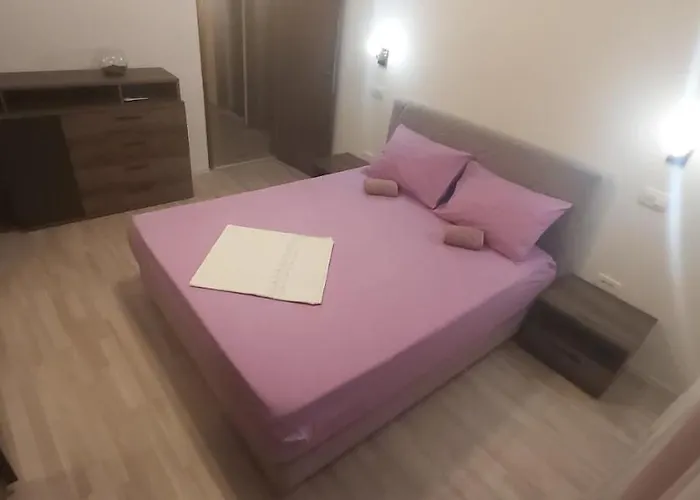 Sunshine Apartment *