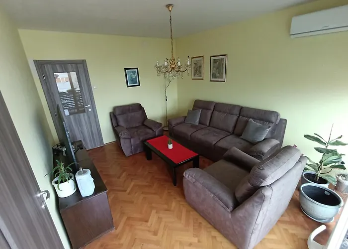 Sunshine Apartment *